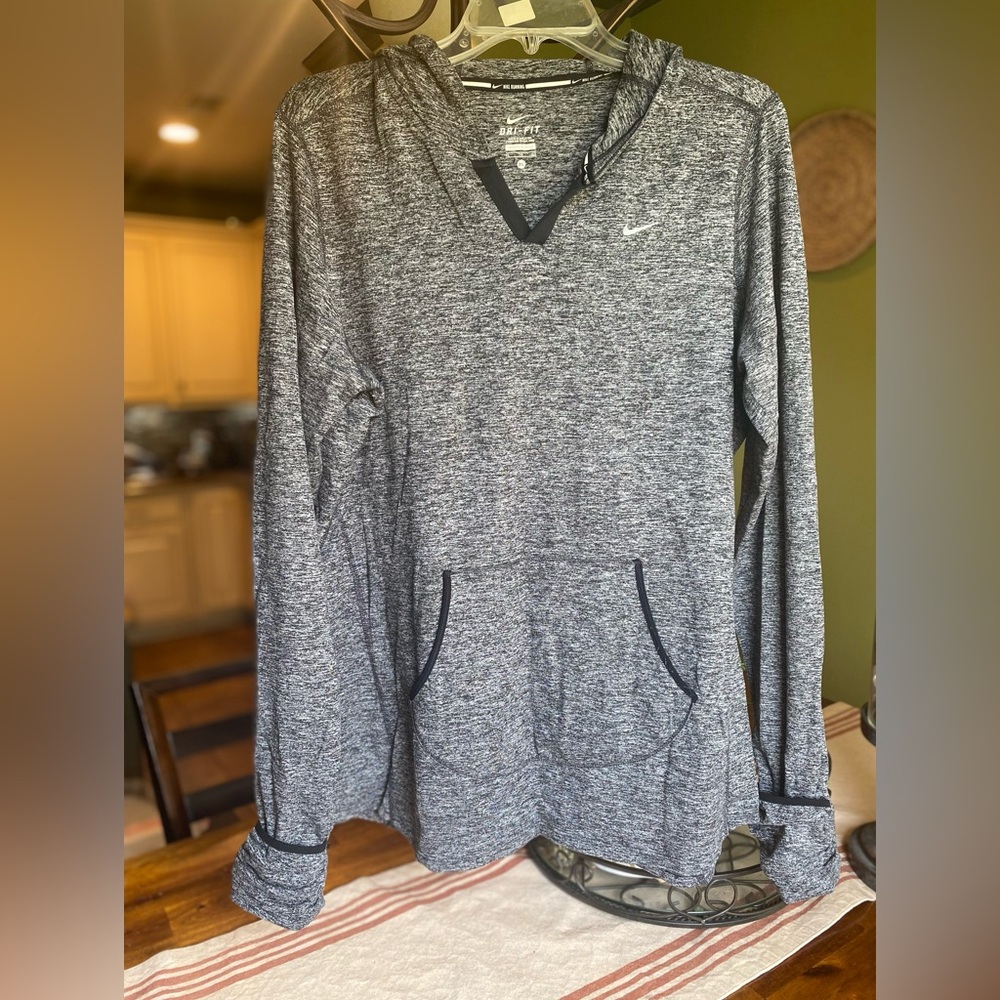 Nike Dri Fit Element Hoodie Pullover